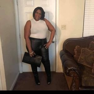 Meet your Posher, Terri